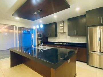 PRE VENTA EN RESIDENCIAL LAS PALOMAS, 3 REC. CON BAÑO C/U Y ÁREA DE TELE