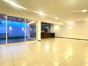 PRE VENTA EN RESIDENCIAL LAS PALOMAS, 3 REC. CON BAÑO C/U Y ÁREA DE TELE