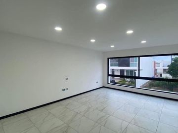 PRE VENTA EN RESIDENCIAL LAS PALOMAS, 3 REC. CON BAÑO C/U Y ÁREA DE TELE