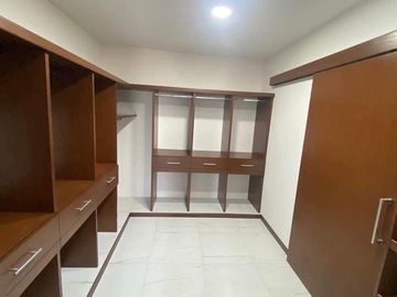 PRE VENTA EN RESIDENCIAL LAS PALOMAS, 3 REC. CON BAÑO C/U Y ÁREA DE TELE