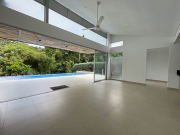 Casa Campestre en renta - El Caimo