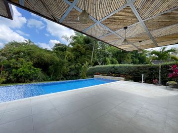 Casa Campestre en renta - El Caimo