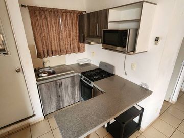 departamento en venta en rincon de palma real, climatizado, en cluster con alberca