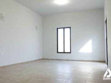 Casa en VENTA o RENTA en Bosques del Refugio. CON 4 RECAMARAS.