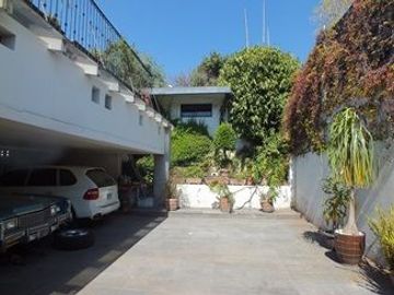 HERMOSA CASA