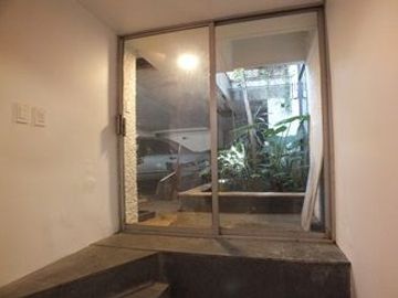 HERMOSA CASA