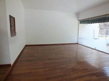 HERMOSA CASA