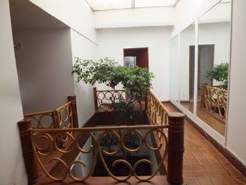 HERMOSA CASA