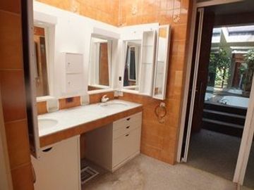 HERMOSA CASA