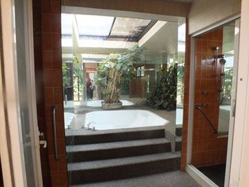 HERMOSA CASA