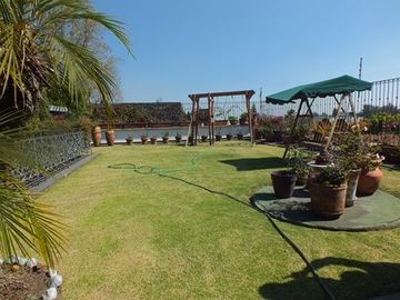 HERMOSA CASA