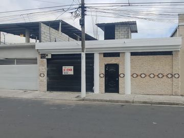 Venta casa de una planta  en la ciudadela la Fragata sur de  Guayaquil