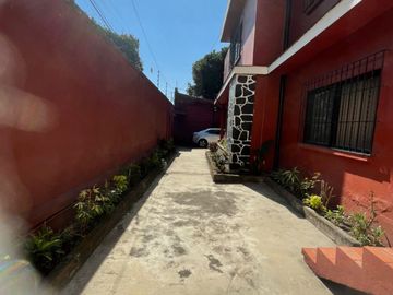 Venta de casa, buenos cimientos y gran potencial en Cuernavaca, Morelos