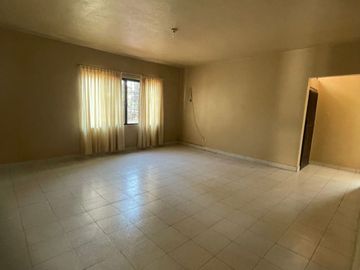 Venta de casa, buenos cimientos y gran potencial en Cuernavaca, Morelos
