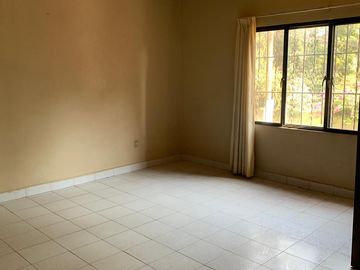 Venta de casa, buenos cimientos y gran potencial en Cuernavaca, Morelos