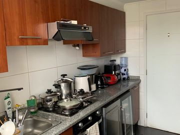 VENDO ESPECTACULAR DEPARTAMENTO 4D , 3B , 2E CON VISTA AL MAR , VIÑA DEL MAR.