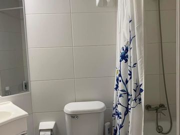 VENDO ESPECTACULAR DEPARTAMENTO 4D , 3B , 2E CON VISTA AL MAR , VIÑA DEL MAR.