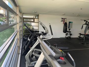 VENDO ESPECTACULAR DEPARTAMENTO 4D , 3B , 2E CON VISTA AL MAR , VIÑA DEL MAR.