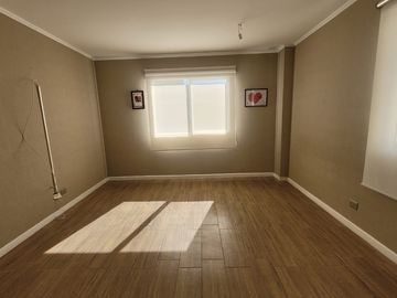 Gran Oportunidad!!! Hermosa casa en Condominio - 4D 3B - Buin