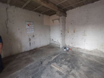 Casa / Bodega en venta en Leyes de Reforma 3a Sección, Iztapalapa, Ciudad de México