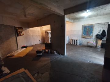 Casa / Bodega en venta en Leyes de Reforma 3a Sección, Iztapalapa, Ciudad de México