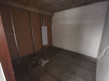 Casa / Bodega en venta en Leyes de Reforma 3a Sección, Iztapalapa, Ciudad de México
