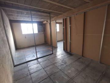 Casa / Bodega en venta en Leyes de Reforma 3a Sección, Iztapalapa, Ciudad de México