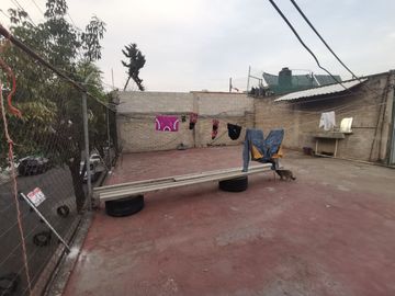 Casa / Bodega en venta en Leyes de Reforma 3a Sección, Iztapalapa, Ciudad de México