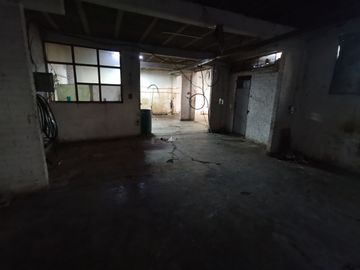 Casa / Bodega en venta en Leyes de Reforma 3a Sección, Iztapalapa, Ciudad de México