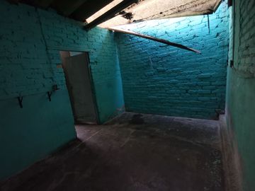 Casa / Bodega en venta en Leyes de Reforma 3a Sección, Iztapalapa, Ciudad de México
