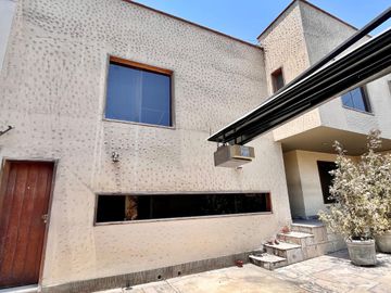 Casa a precio de terreno - Las Gardenias, Surco
