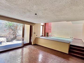 Casa a precio de terreno - Las Gardenias, Surco