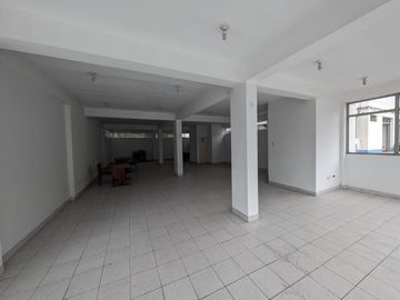 Inversión: Condominio de 180 dptos en El Agustino