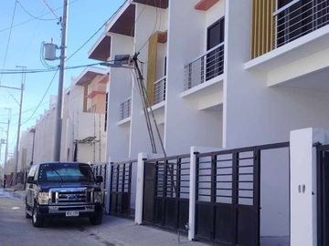 Townhouse For Sale In Kathleen Place 5 Molino Bacoor Cavite