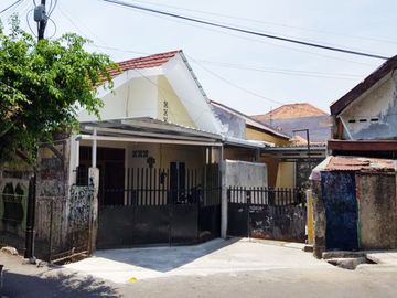JUAL RUMAH DI TEBET, JL. SAWO - MANGGARAI