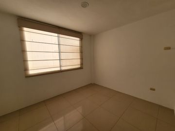 Venta de Casa en Urbanizacion Arcadia en Via a la Costa