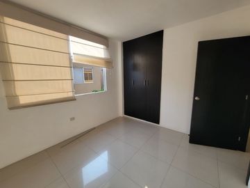 Venta de Casa en Urbanizacion Arcadia en Via a la Costa