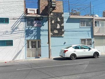 Casa en VENTA  3 recamaras cerca Parque Tangamanga y universidades