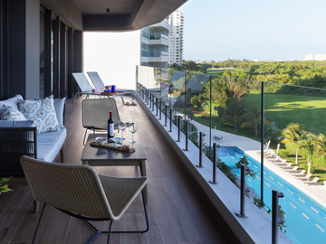 Exclusivo Departamento de 3 Habitaciones con Vista al Campo de Golf en Puerto Cancun