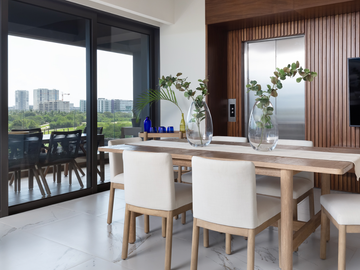 Exclusivo Departamento de 3 Habitaciones con Vista al Campo de Golf en Puerto Cancun