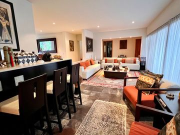 RESIDENCIA EN VENTA EN SANTA ISABEL ZONA ANDARES EN ZAPOPAN