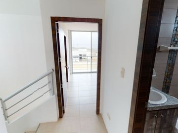 HERMOSA CASA EN PUNTA CARNERO