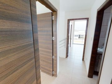 HERMOSA CASA EN PUNTA CARNERO