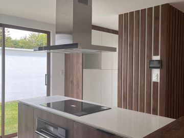 VENTA DE CASA 4 HABITACIONES EN EL VALLE DE LOS CHILLOS