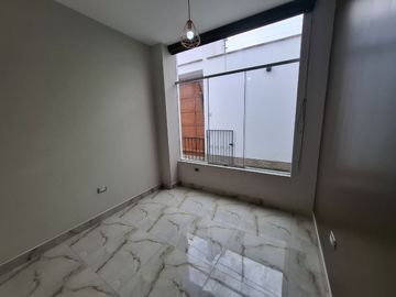 HERMOSA CASA EN VENTA EN RESIDENCIAL LAS VIÑAS DE POCOLLAY- TACNA