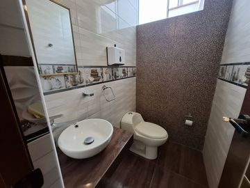 HERMOSA CASA EN VENTA EN RESIDENCIAL LAS VIÑAS DE POCOLLAY- TACNA