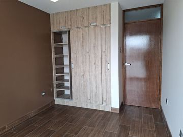 HERMOSA CASA EN VENTA EN RESIDENCIAL LAS VIÑAS DE POCOLLAY- TACNA