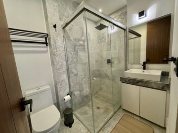 Departamento amueblado en venta de una recámara tipo loft en Torre Baga, Zona Angelopolis Atlixcayotl, Puebla