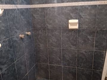 ALQUILO OFICINA-CONSULTORIO SURCO VIEJO