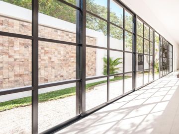 Casa con alberca privada y Terraza, en venta, Cholul, Mérida